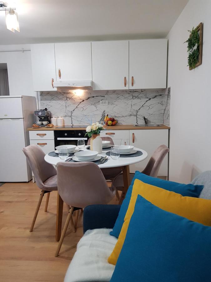 Apartamento Charming Hideaway In The Heart Of Timisoara! Exterior foto