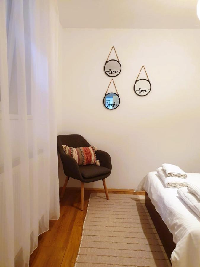 Apartamento Charming Hideaway In The Heart Of Timisoara! Exterior foto